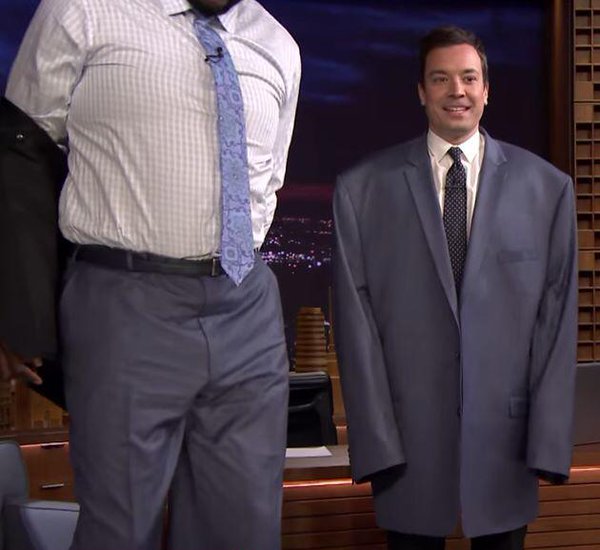 jimmy fallon trying on shaquille o'neal's clothing | shortguycentral